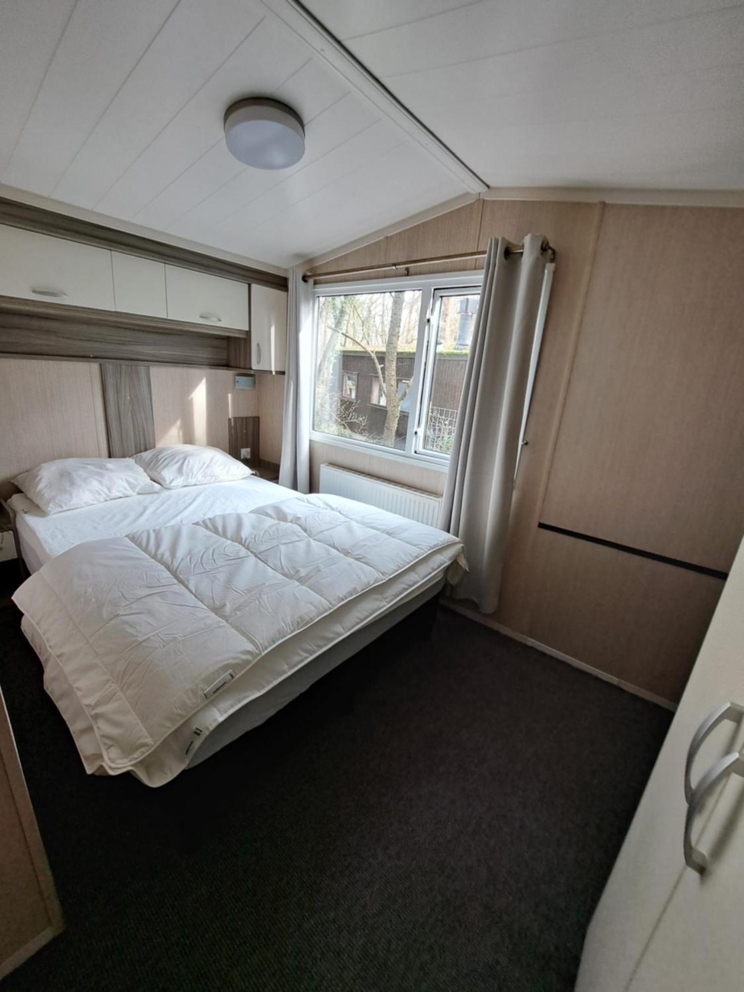 Ruim Chalet, Midden In Het Bos! Nunspeet Buitenkant foto