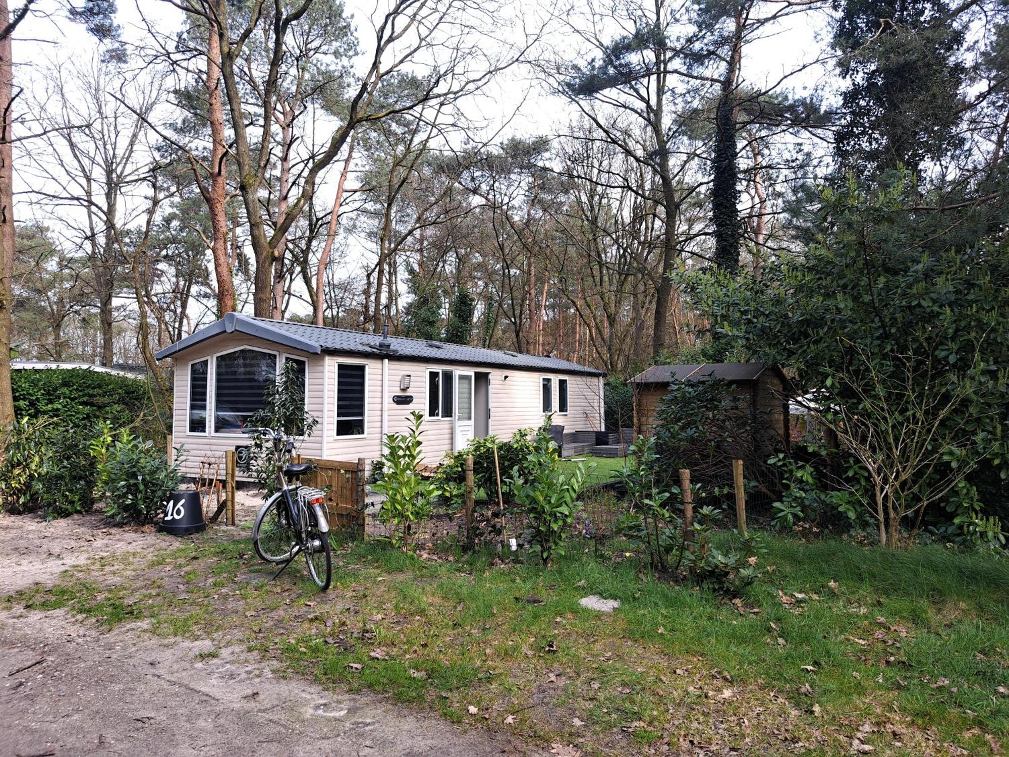 Ruim Chalet, Midden In Het Bos! Nunspeet Buitenkant foto